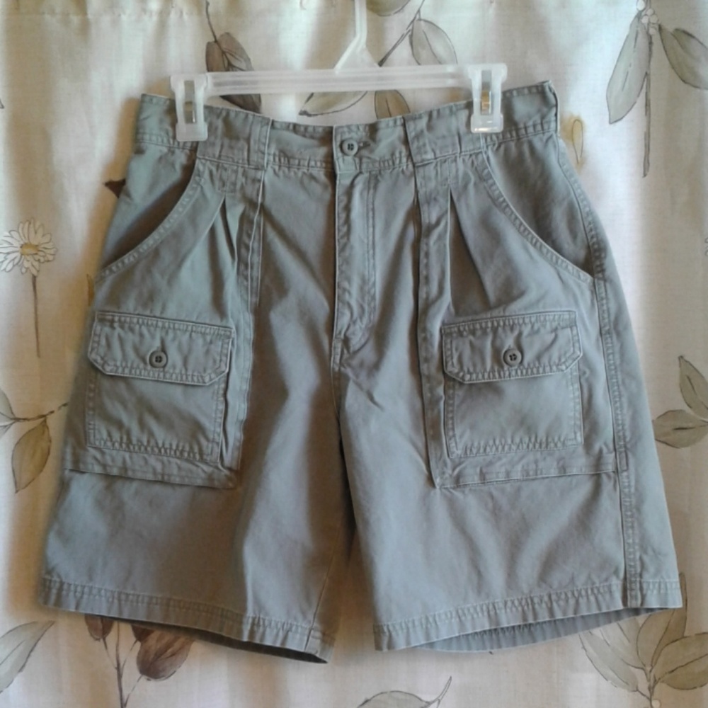 Cabela's 7-Pocket Hiker